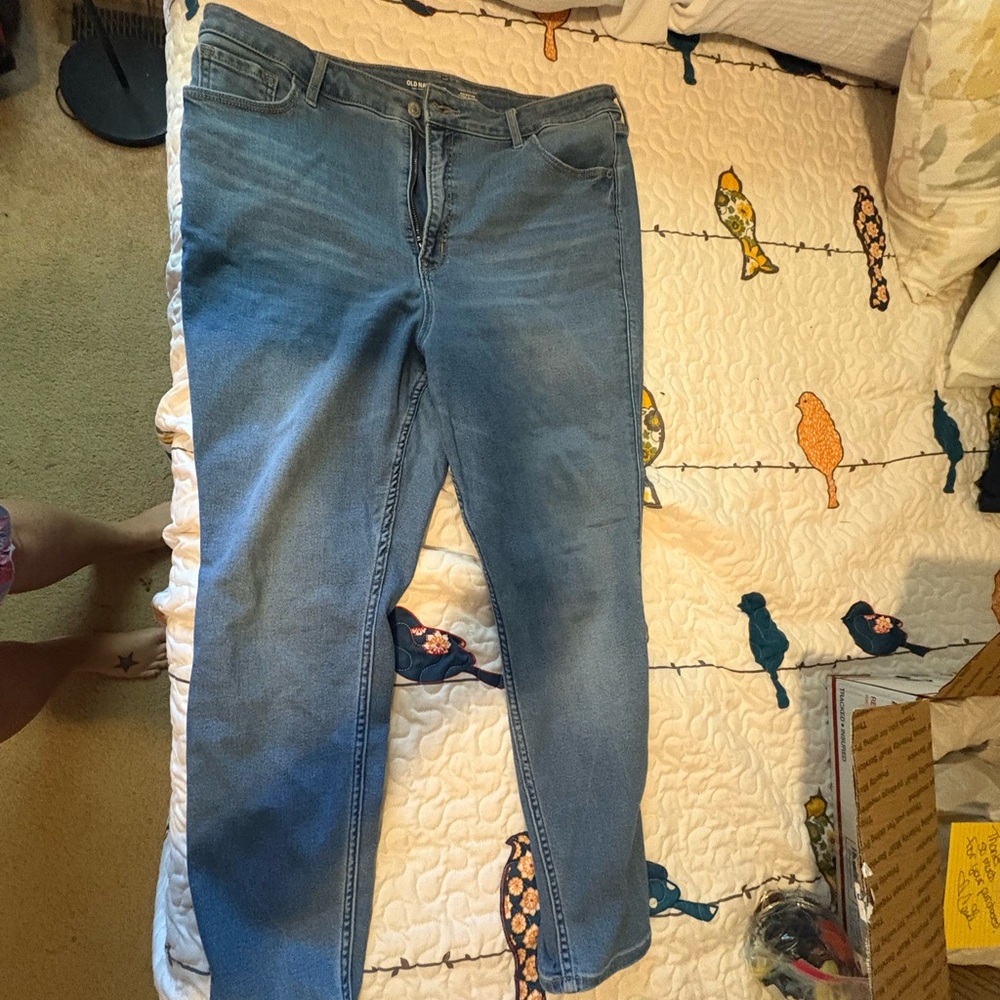Old Navy High-Rise Super Skinny Jeans